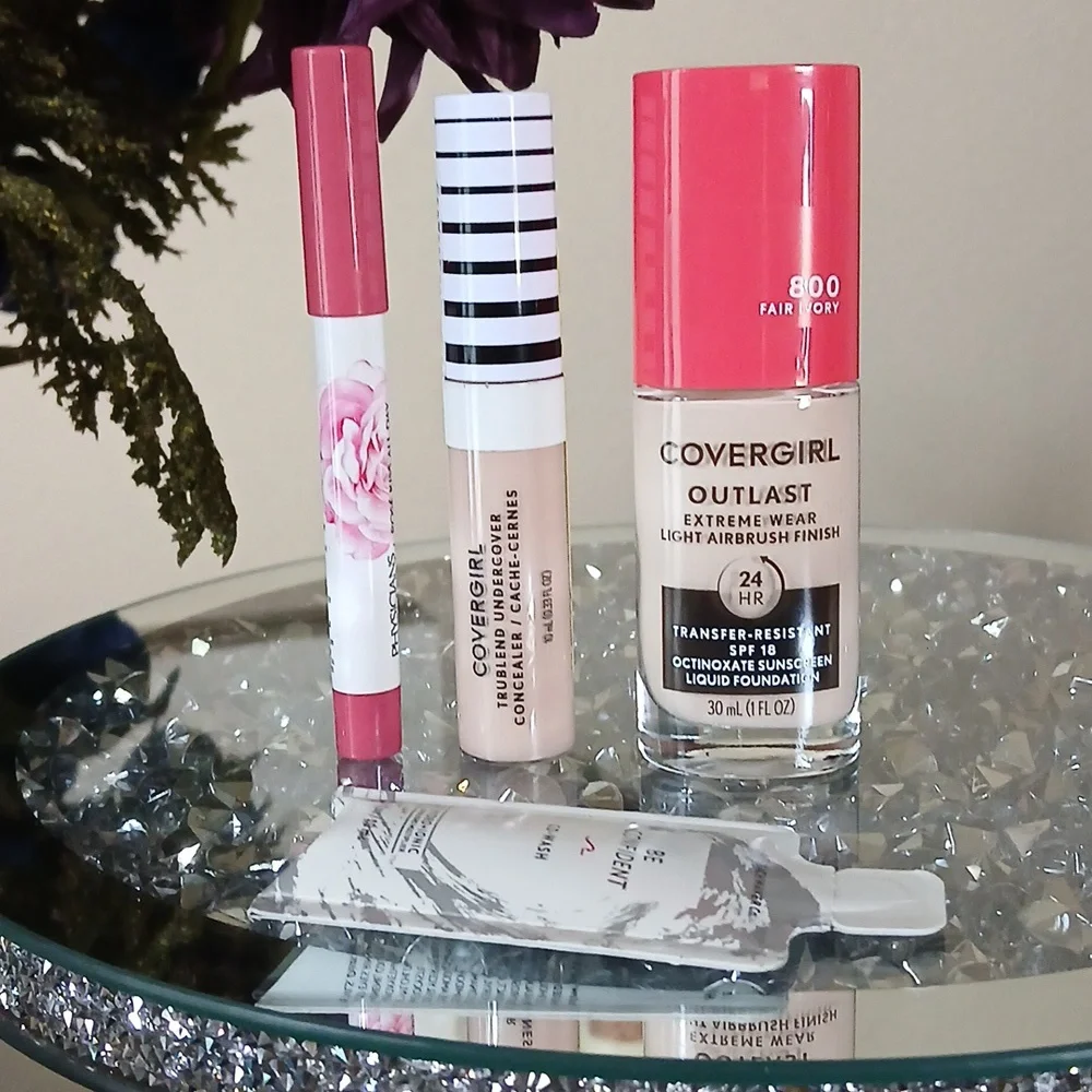 New Covergirl Ivory Foundation, Concealer- Physicians Lip Color Women's Makeup